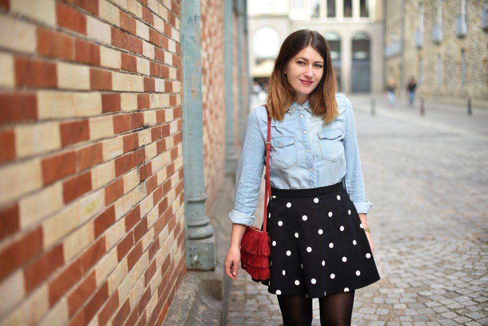 Jupe trapèze & Chemise denim Jupe trapèze & Chemise denim