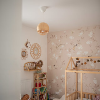 La déco de la chambre de Bleuenn KNOK et ses cordons interchangeables