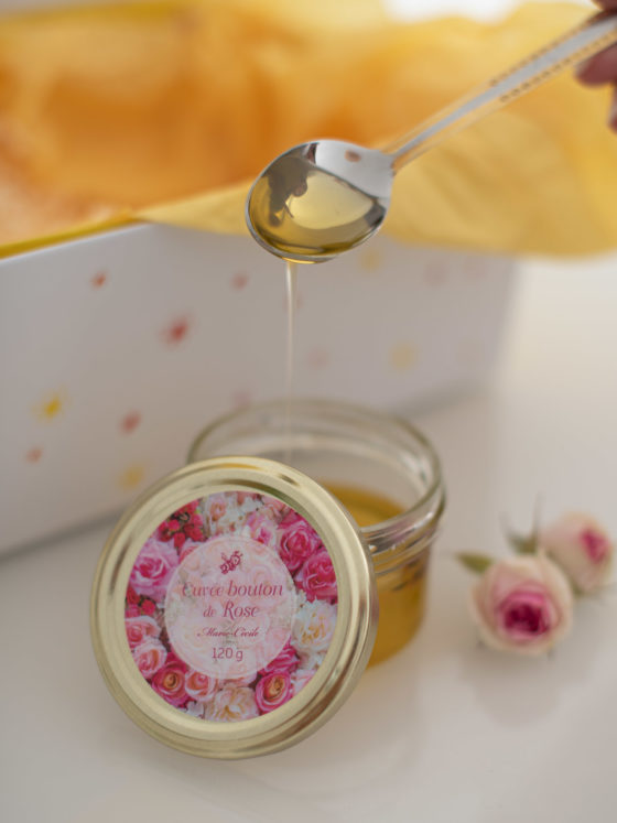 Les bienfaits de la Gelée Royale & autres produits de la ruche Les bienfaits de la Gelée Royale & autres produits de la ruche